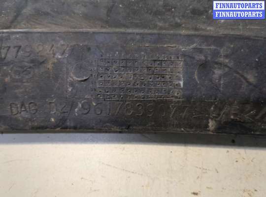 купить Жабо под дворники (дождевик) на Peugeot 406 1999-2004