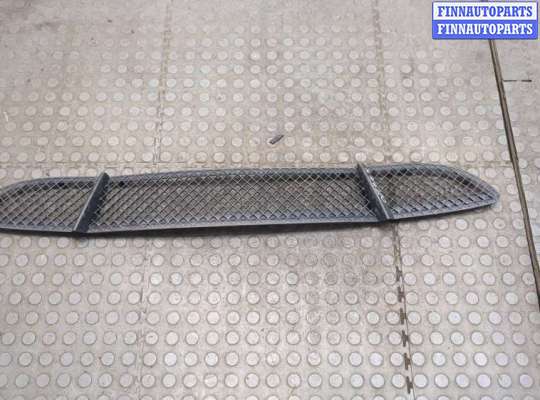 купить Заглушка (решётка) бампера на BMW 1 E87 2004-2011
