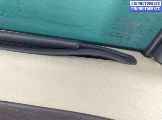 купить Стекло боковой двери на Renault Scenic 2009-2012