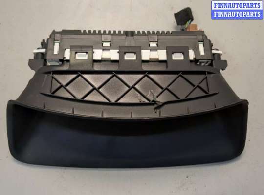 купить Дисплей компьютера (информационный) на Peugeot 308 2007-2013