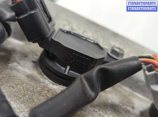 купить Форсунка топливная на Toyota Auris E15 2006-2012