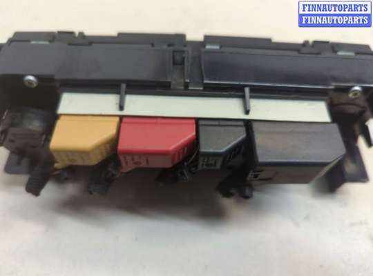 купить Переключатель отопителя (печки) на Volkswagen Passat 5 2000-2005