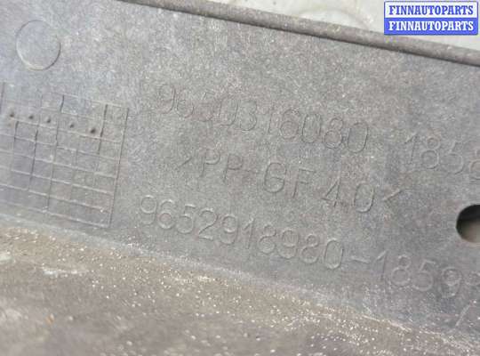 купить Рамка передняя (телевизор) на Peugeot 308 2007-2013