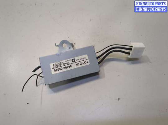 купить Усилитель антенны на Toyota Camry V40 2006-2011