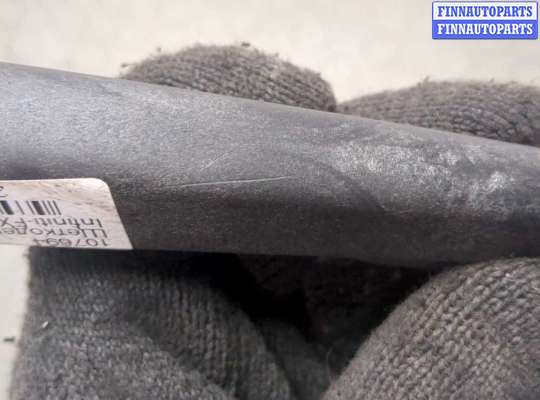 Поводок дворника на Infiniti FX I (S50)