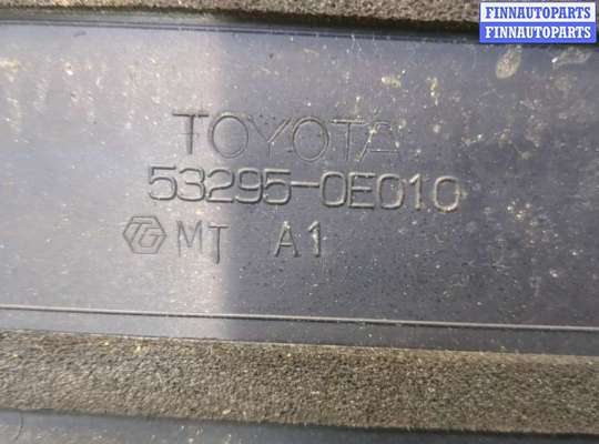 купить Накладка замка капота на Lexus RX 2003-2009