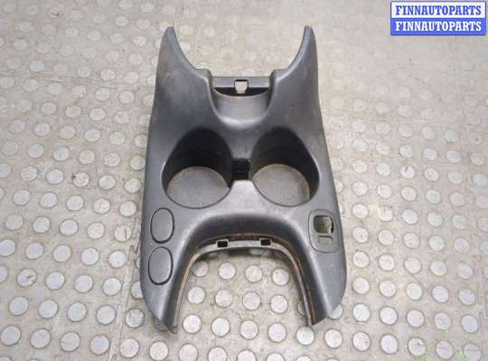 купить Подстаканник на Toyota Sequoia 2000-2008