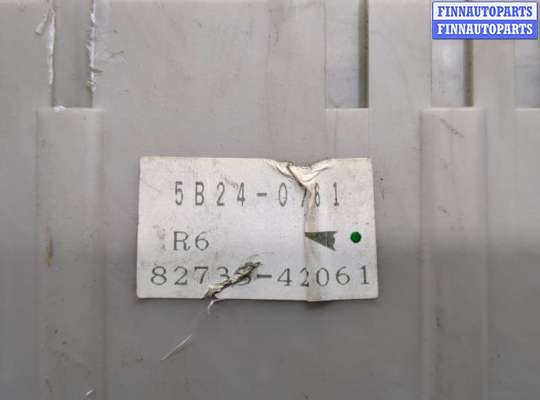 купить Блок предохранителей на Toyota RAV 4 2000-2005