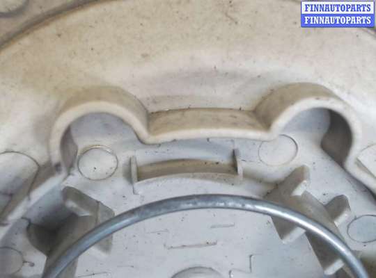 купить Колпачок литого диска на Volkswagen Golf 5 2003-2009