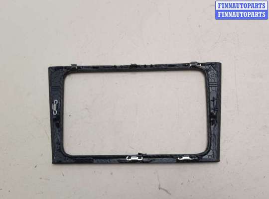 купить Рамка под магнитолу на Volkswagen Golf 6 2008-2012