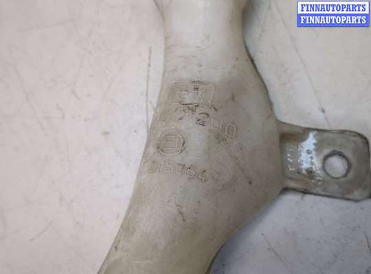 купить Горловина заливная бачка омывателя на Nissan Note E11 2005-2013