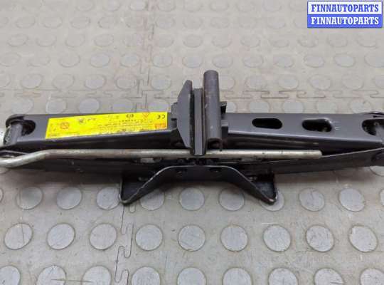 Домкрат FO1998260 на Ford Mondeo 4 2007-2015
