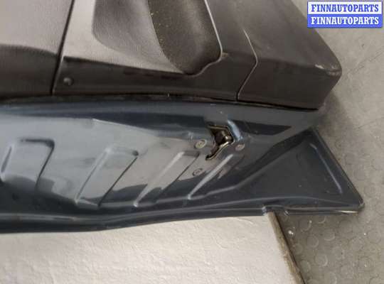 купить Стекло боковой двери на Peugeot 307 2001-2008