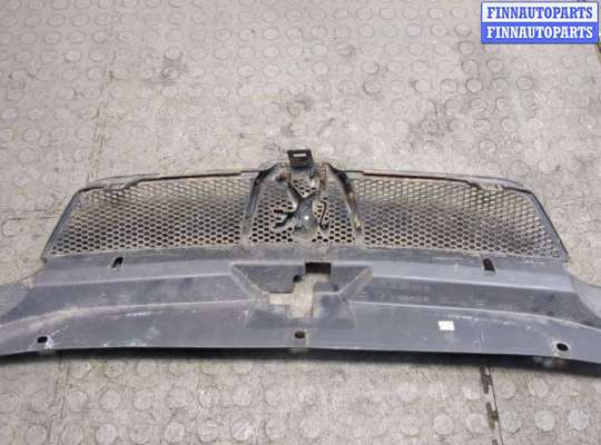купить Решетка радиатора на Peugeot 406 1999-2004