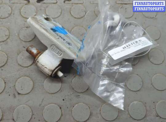 купить Петля двери на Volkswagen Crafter 2006-2016