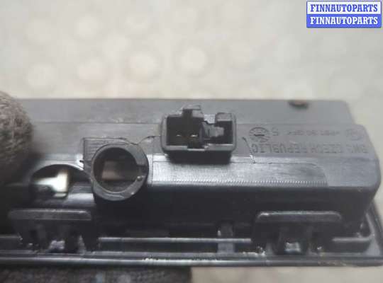 купить Кнопка открывания багажника с крышки на Volkswagen Tiguan 2020-2025