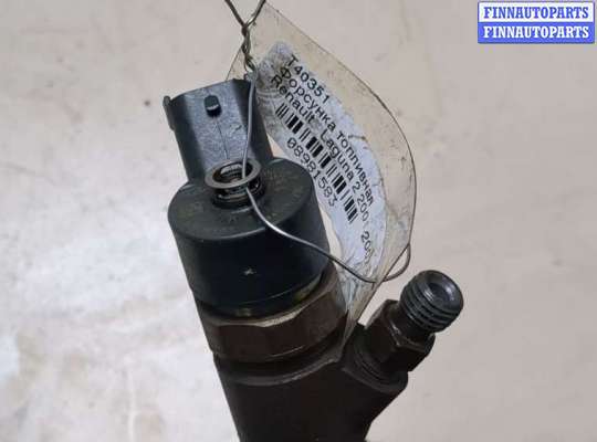 купить Форсунка топливная на Renault Laguna 2 2001-2007
