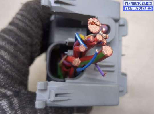 купить Блок предохранителей на Chevrolet Equinox 2017-2024