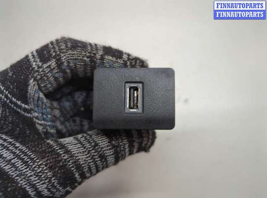 Разъем AUX/USB FO2217588 на Ford Escape 2019-2022
