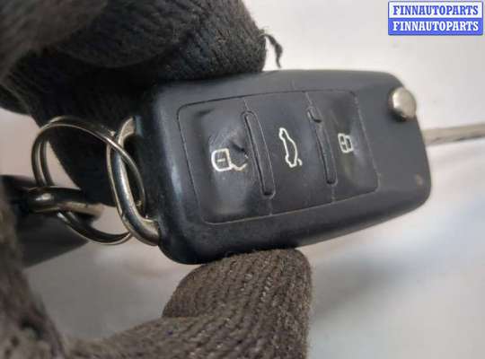 купить Ключ зажигания на Skoda Fabia 2007-2014