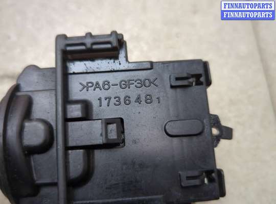 купить Переключатель поворотов на Toyota Corolla E12 2001-2006