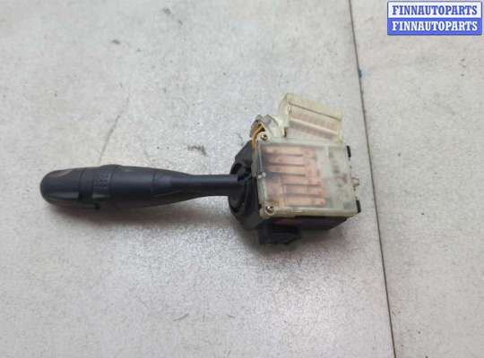 купить Переключатель поворотов на Toyota Corolla E12 2001-2006