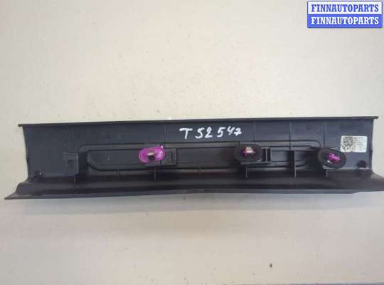 купить Накладка на порог на Jaguar XE 2015-2025