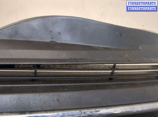 купить Решетка радиатора на Nissan Micra K12E 2002-2010