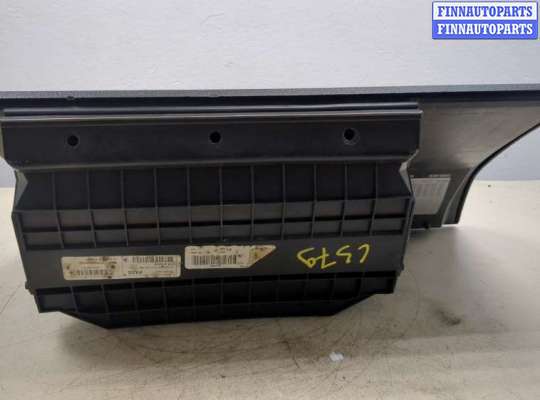 купить Бардачок (вещевой ящик) на Hummer H3
