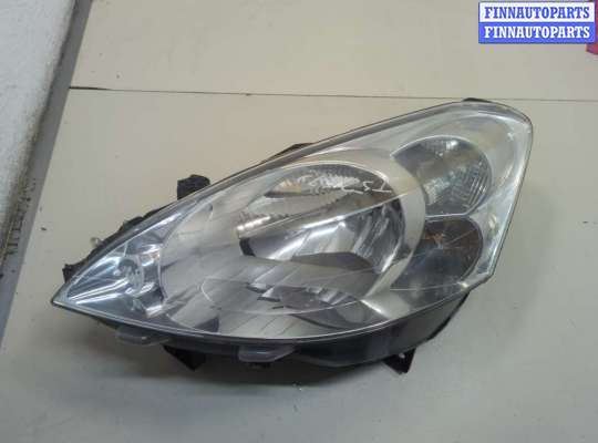 Фара передняя на Peugeot Partner II Tepee