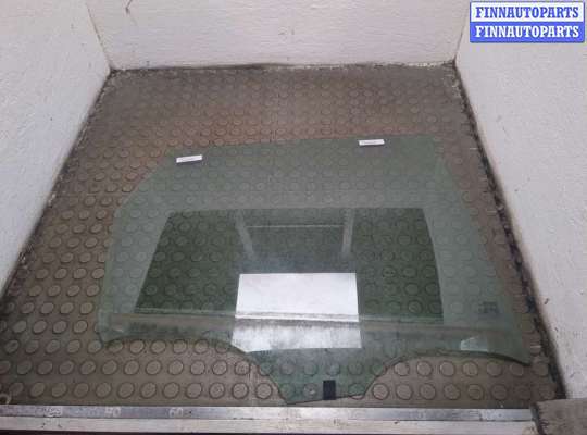 Стекло боковой двери RN1573547 на Renault Scenic 2003-2009