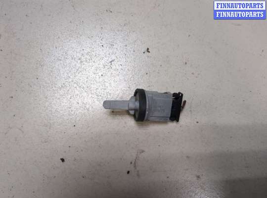 купить Датчик температуры на Volkswagen Jetta 5 2004-2010