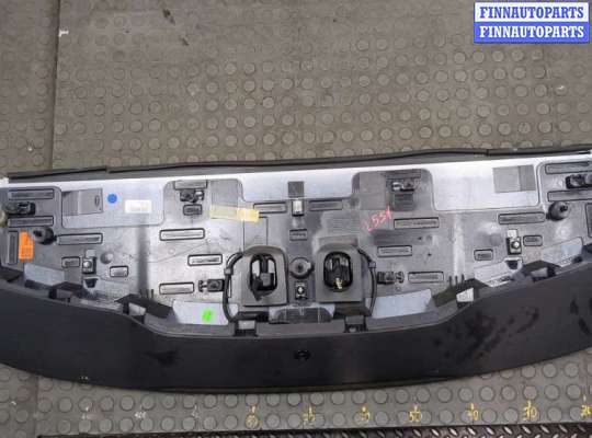 Фонарь (стоп-сигнал) центральный на Ford Edge (CD4)