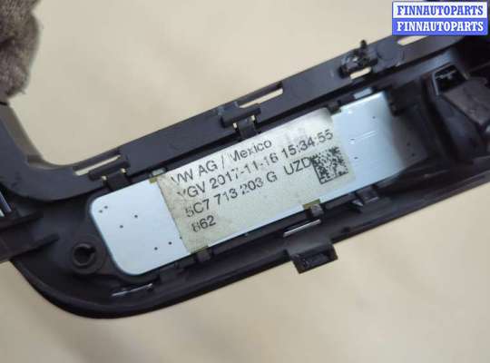 купить Рамка под кулису на Volkswagen Jetta 6 2010-2018