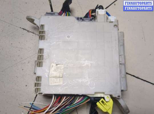 Блок предохранителей LXZ2664 на Lexus LS460 2006-2012