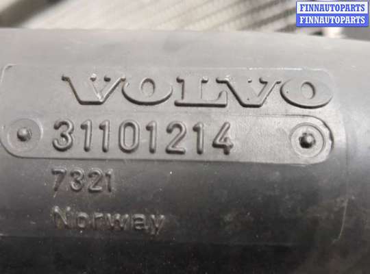 купить Радиатор интеркулера на Volvo S60 2000-2009