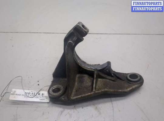 купить Кронштейн полуоси на Renault Megane 2 2002-2009