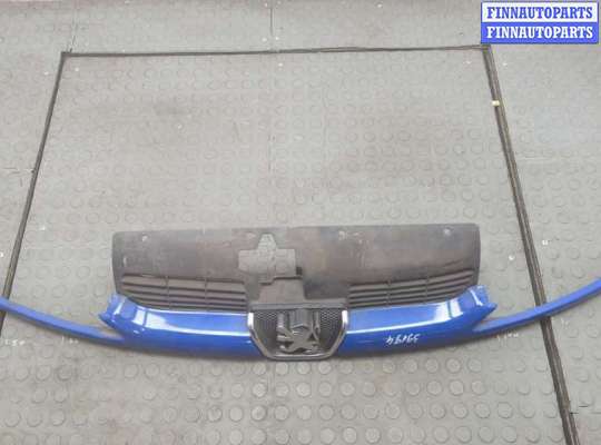 купить Ресничка под фару на Peugeot 206 1998-2012