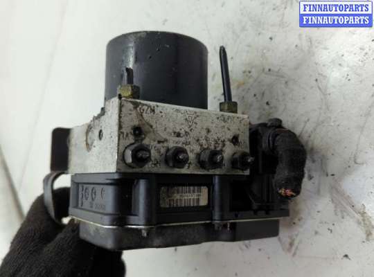 Блок ABS на Skoda Roomster (5J)