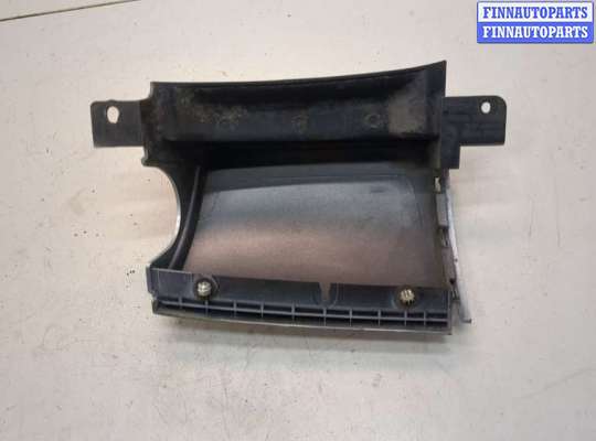 купить Накладка под фонарь на Nissan Note E11 2005-2013