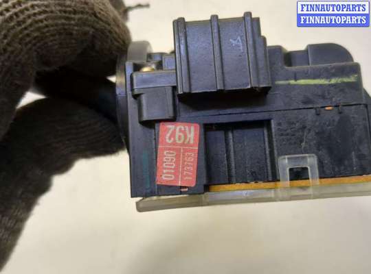 купить Переключатель дворников (стеклоочистителя) на Pontiac Vibe 1 2002-2008