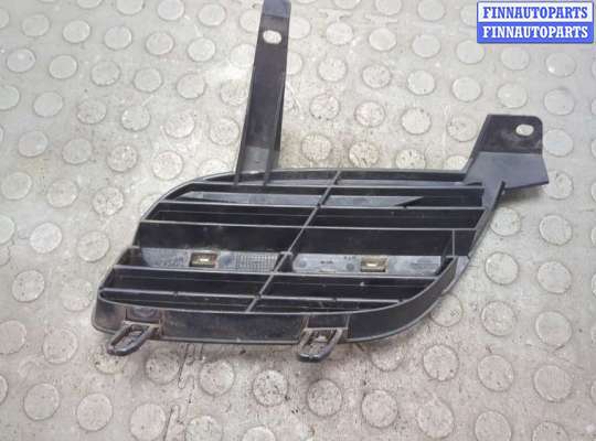 купить Решетка радиатора на Nissan Almera N16 2000-2006