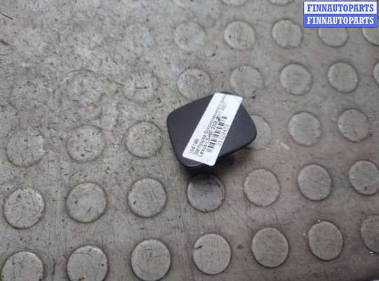 Заглушка буксировочного крюка LXA6767 на Lexus LS460 2006-2017