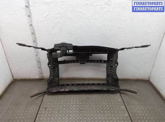 купить Рамка передняя (телевизор) на Volkswagen Golf 6 2008-2012