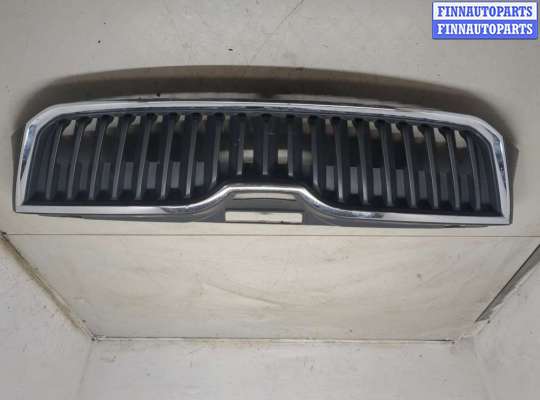 купить Решетка радиатора на Skoda Rapid 2012-2020