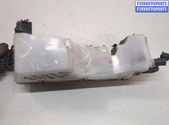 купить Блок предохранителей на Toyota Matrix 2002-2008