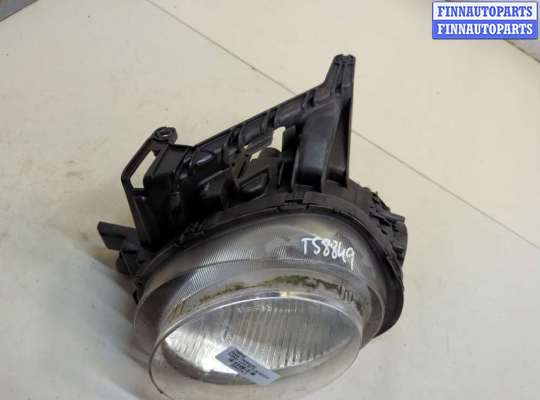 Фара передняя на Nissan Juke