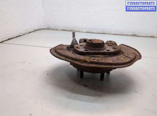 Кулак подвески на Toyota Corolla Verso III (AR10)