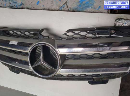 купить Решетка радиатора на Mercedes GL X164 2006-2012