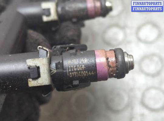 Форсунка топливная на Renault Megane II